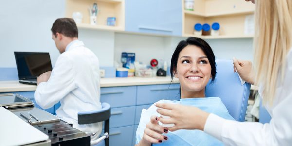 Teeth Whitening for Sensitive Teeth: Is It Safe &amp; Effective?