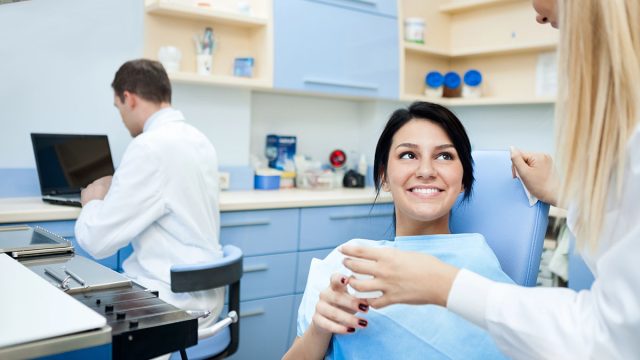 Tips From Your Dentist in San Marcos TX: How to Whiten Sensitive Teeth